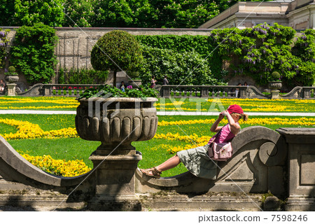 Salzburg Mirabell Garden 7598246