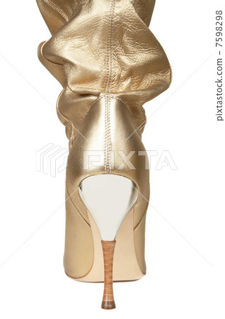 Female boots for summer 7598298