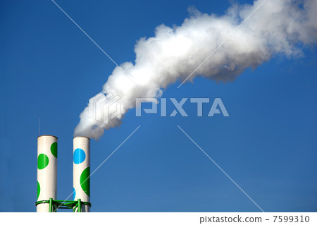 Two chimneys with smoke Two chimneys with smoke 7599310