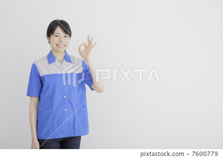 便利店店員 7600779