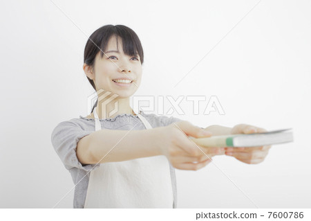 書店 7600786