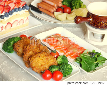 黨的桌子 7601942