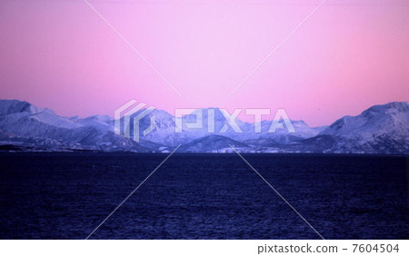 Lofoten Islands Lofoten Islands 7604504
