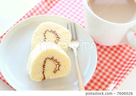 茶時間與迷你卷蛋糕 茶時間與迷你卷蛋糕 7606026