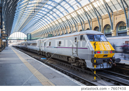 Modern train at the station 7607438