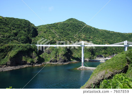 Sado Choga Bridge 7607859