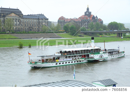 Dresden Dresden 7608856