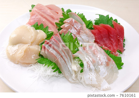 Assorted delicious sashimi 7610161