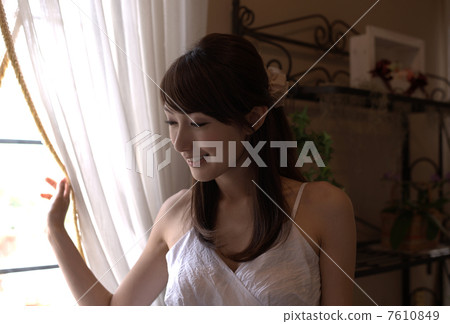 A beautiful woman's portrait A beautiful woman's portrait 7610849