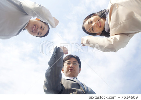 Businessman to do guts pose and 2 OL 7614609