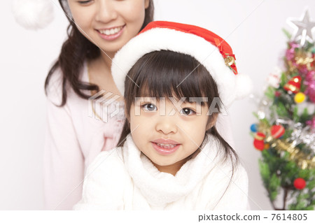 一個笑的女孩 7614805