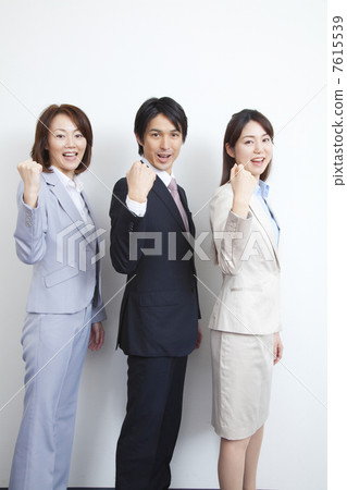 做膽量姿勢和2 OL的商人 7615539