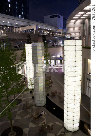 Shiodome city center, light object 7625261