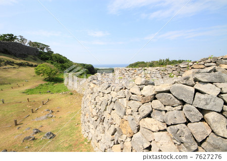 Nakijin Castle · Shinjukumon gate Guo castle wall Nakijin Castle · Shinjukumon gate Guo castle wall 7627276