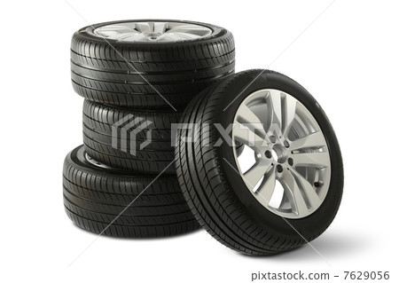 Tire / clipped image 7629056