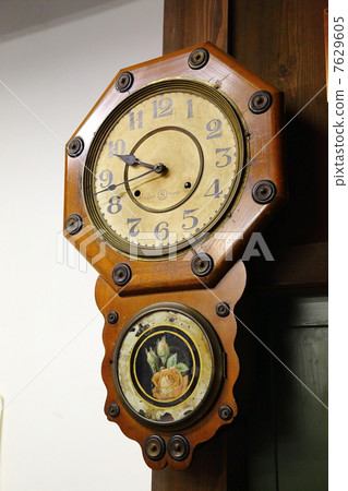 spring watch, timepiece, watch 7629605