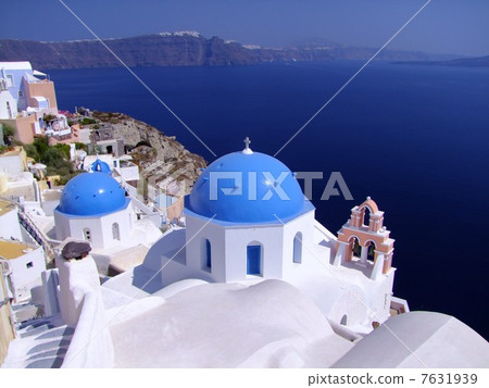 Streets of Oia 7631939