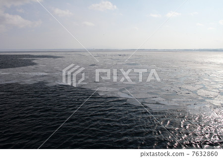 Drift ice 33 7632860