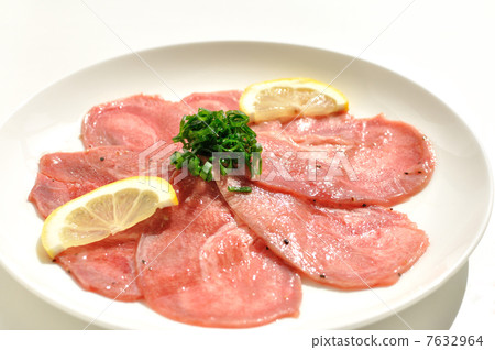 Pork tongue Pork tongue 7632964