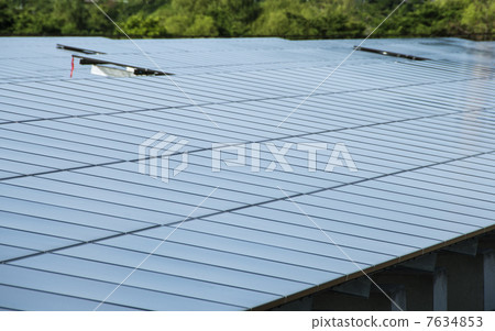 Mega solar energy 7634853