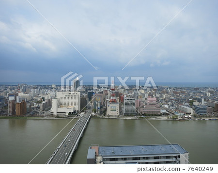 一座橋 7640249