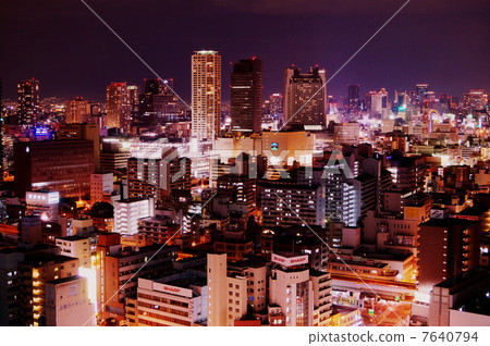 大阪市中心 7640794