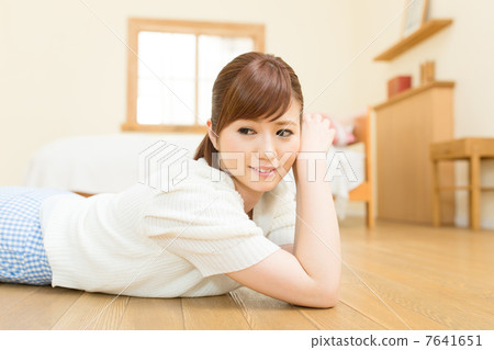 Refreshing women 7641651