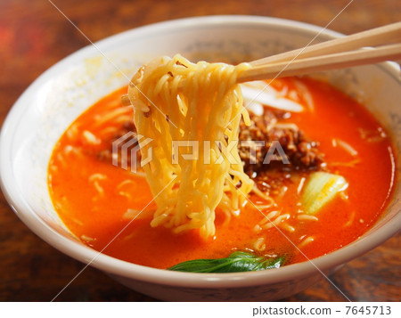 Bamboo noodles 7645713