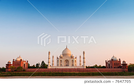 Taj Mahal, Agra 7647705