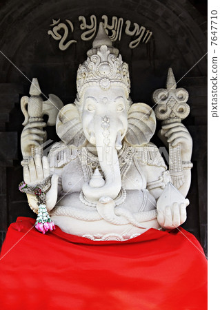 Lord Ganesha 7647710
