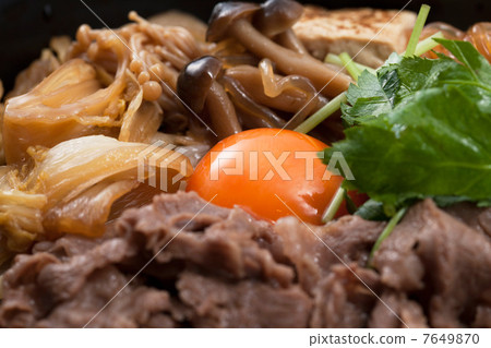 Sukiyaki on rice 7649870
