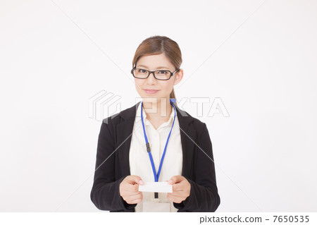 提供名片的女商人 7650535
