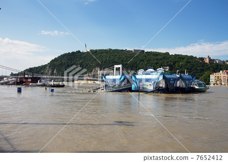 Budapest Hungary Danube Flood 2062 Budapest Hungary Danube Flood 2062 7652412