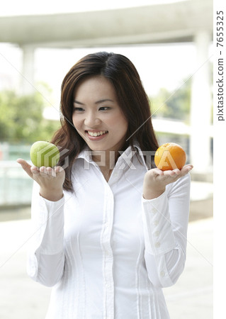 Which one... Which one... 7655325