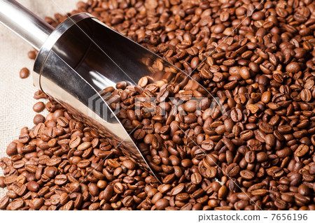 Burlap sack of coffee beans Burlap sack of coffee beans 7656196