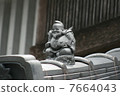 Eba of the roof 7664043
