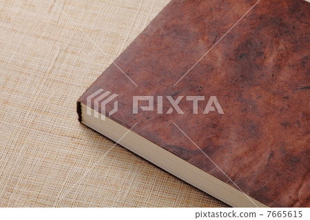 Book  7665615