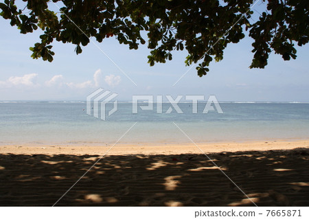 Sea of Sanur 7665871