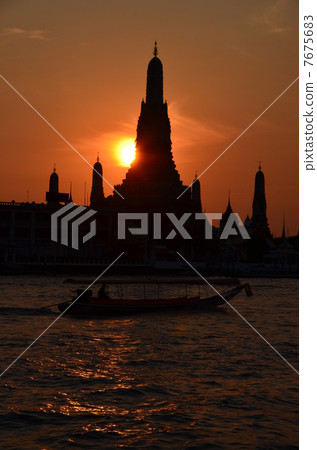 Wat Arun (Akatsuki Temple) 7675683