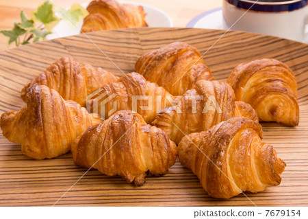 Mini croissant Mini croissant 7679154