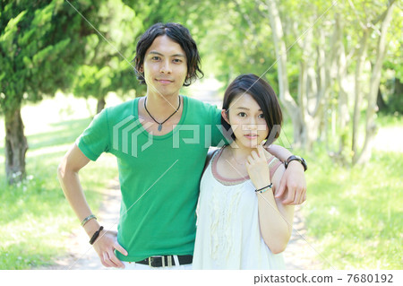 Couple image Couple image 7680192