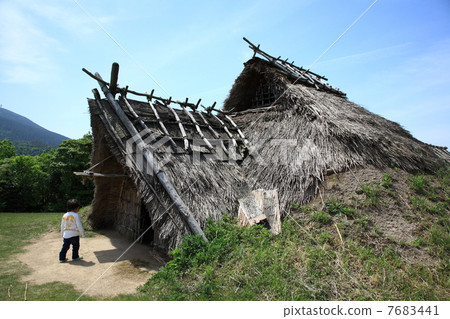 Tsumugi Hita ruins 7683441