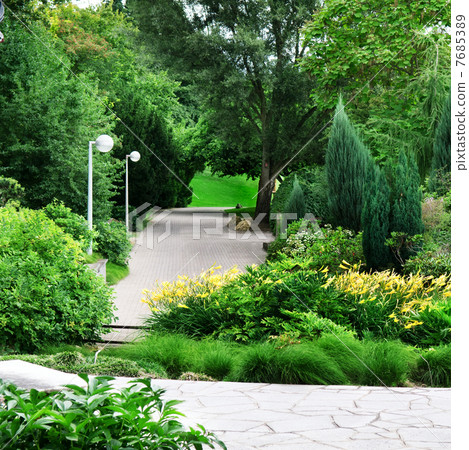 beautiful park beautiful park 7685389
