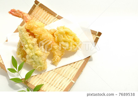 Assorted tempura Assorted tempura 7689538