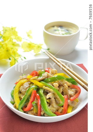 青椒肉 青椒肉 7689556