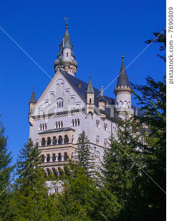 Neuschwanstein Castle 7690809