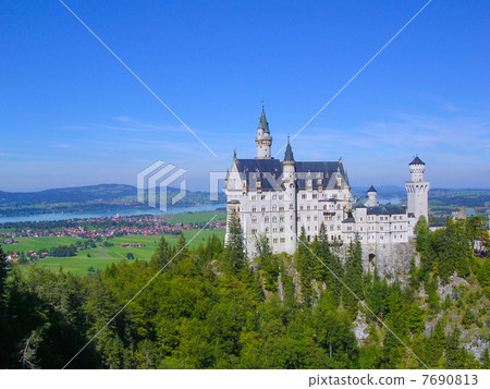 Neuschwanstein Castle Neuschwanstein Castle 7690813