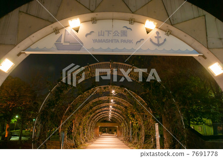 山下公園門 7691778