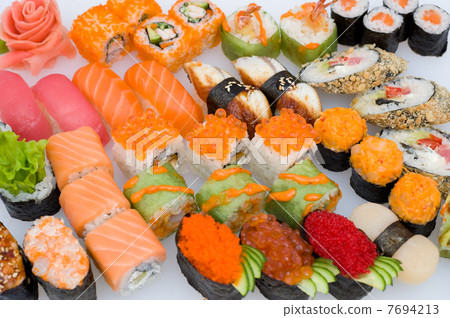sushi set 7694213