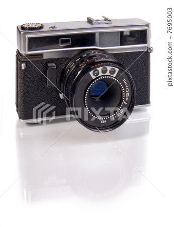 Old film camera  7695003